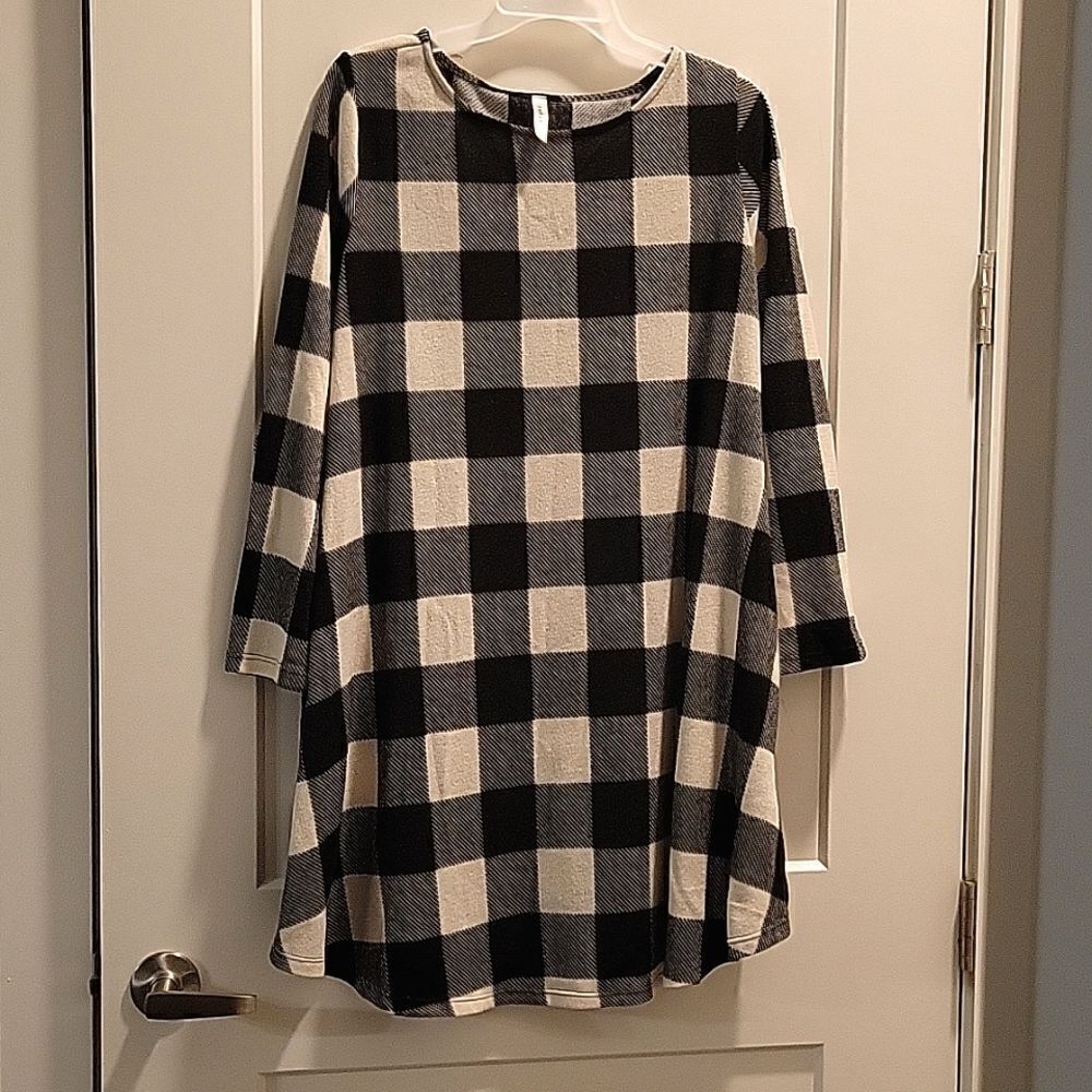 Emerald Buffalo Check Tunic Dress Black Cream  1X